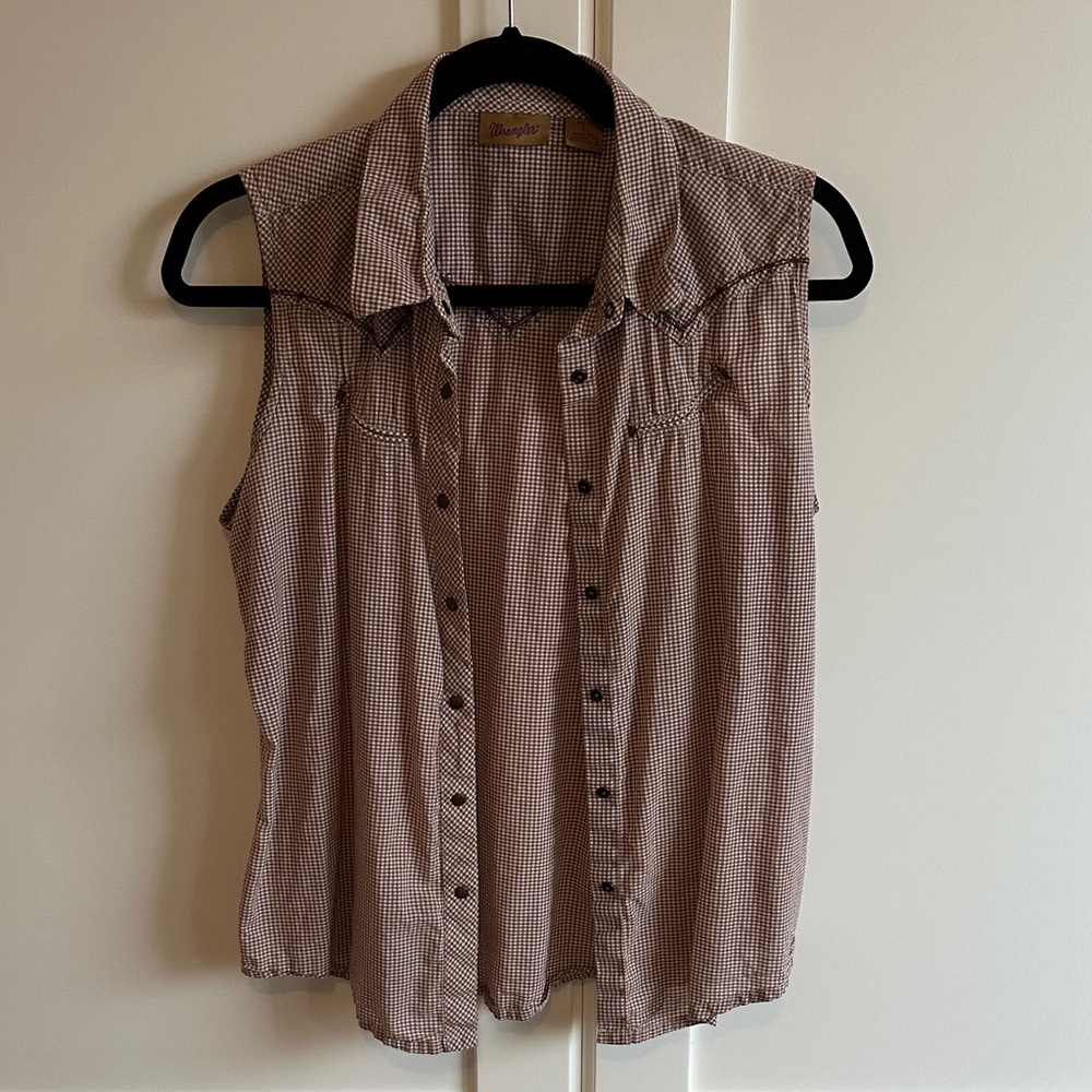 Wrangler Brown Checkered Sleeveless Snap Down Shirt